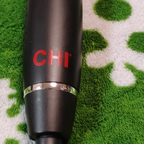 Chi Black Hair Curler - Picture 2 of 8